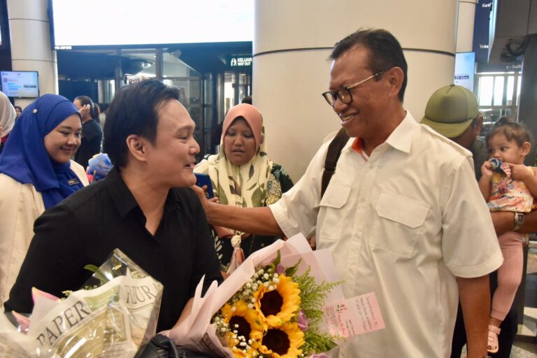 mawo_golden_diploma-08